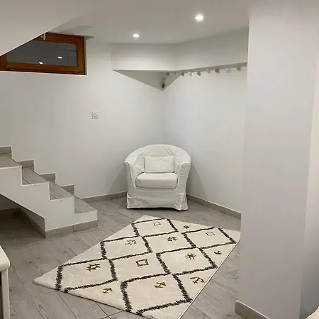 Appartement Des Oliviers Avec Piscine
